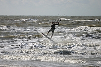 kite surfing